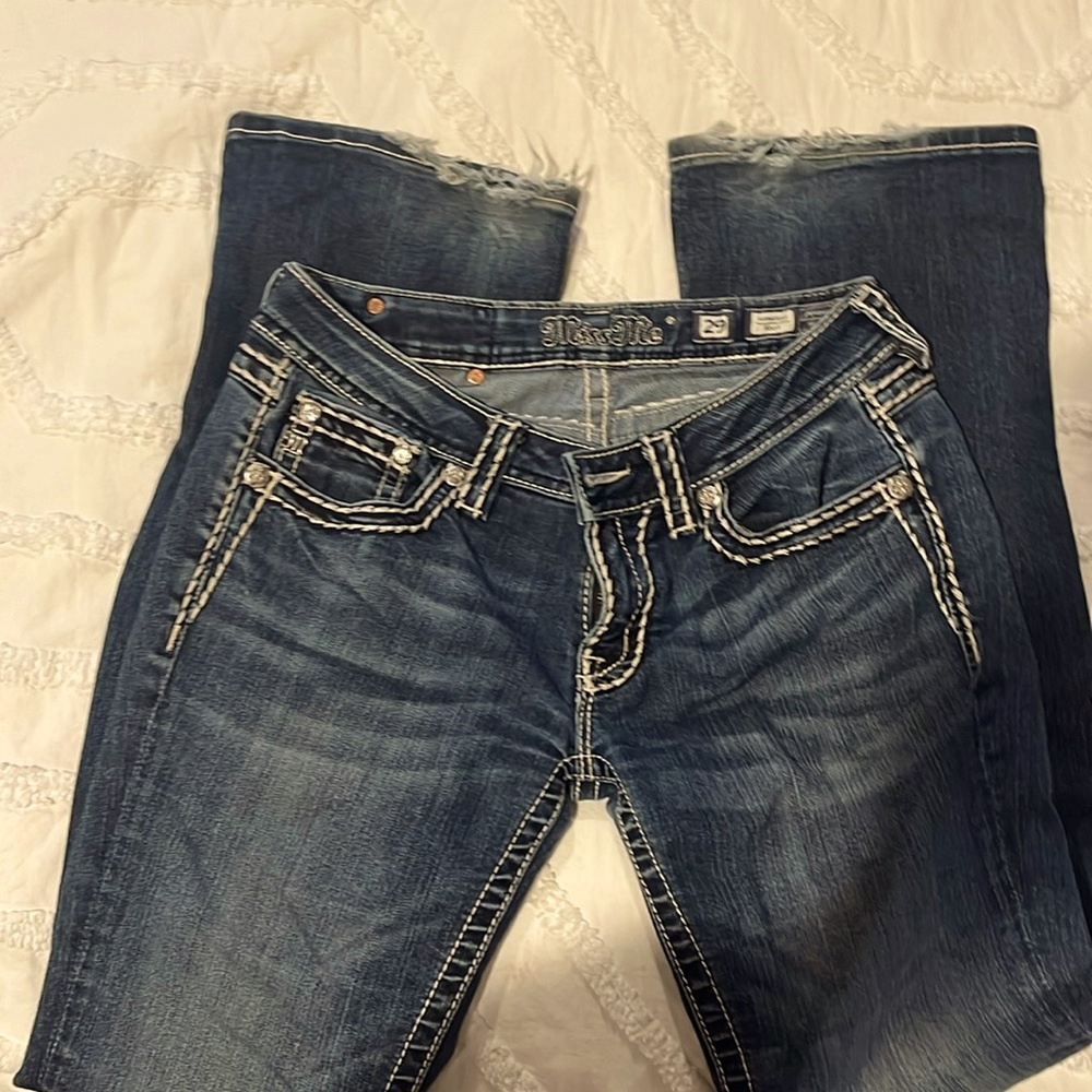 Miss. Me signature boot cut size 29.